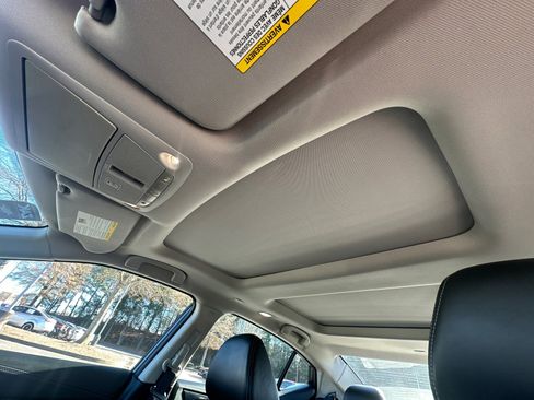 Used 2017 Nissan Maxima Platinum image 32