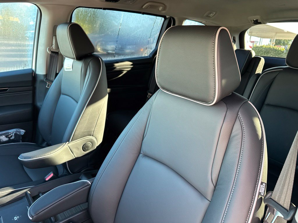 New 2027 Honda Odyssey Touring image 23