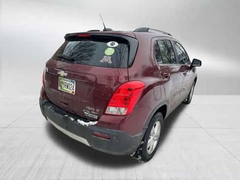Used 2016 Chevrolet Trax LT w/ LT Convenience Package image 3