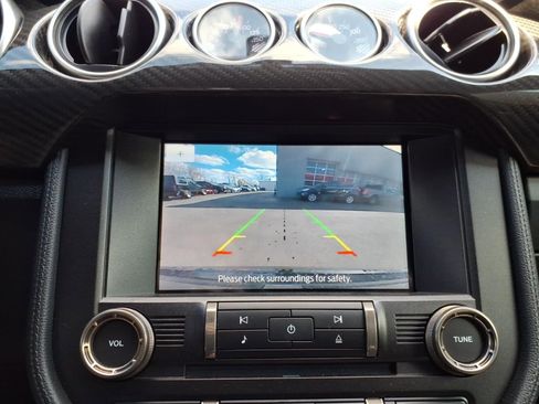 Used 2020 Ford Mustang Shelby GT350 w/ Technology Package image 17