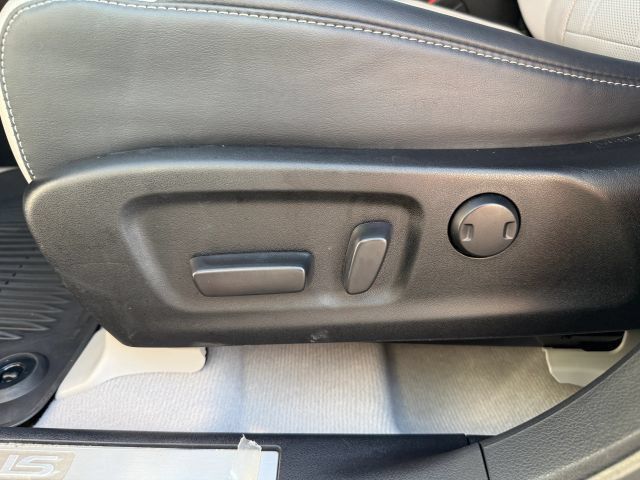Used 2019 Lexus RX 350 AWD w/ Navigation Package image 42