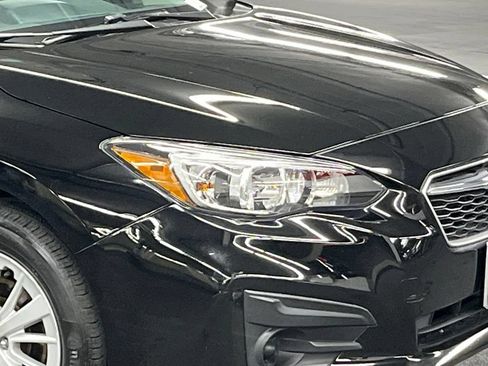Used 2018 Subaru Impreza 2.0i Premium w/ Popular Package #5 AWD/4WD image 38