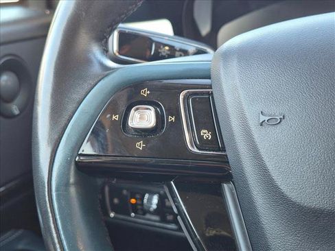 Used 2021 Lincoln Corsair Reserve w/ Equipment Group 201A AWD/4WD image 7