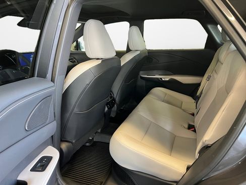 Used 2025 Lexus RX 350h w/ Accessory Package (Z1) image 16