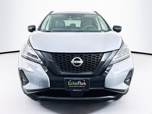 Used 2024 Nissan Murano SV w/ SV Midnight Edition Package image 2
