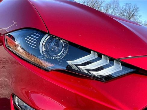 Used 2022 Ford Mustang GT w/ Equipment Group 301A image 28