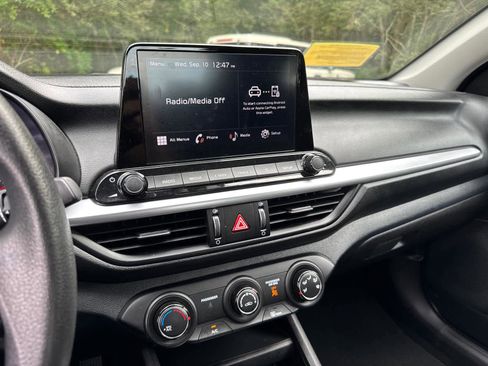 Used 2024 Kia Forte LXS image 27