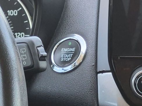 Used 2019 Ford EcoSport SE FWD image 16