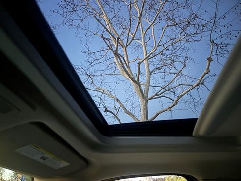 Used 2014 Chevrolet Tahoe LTZ image 13