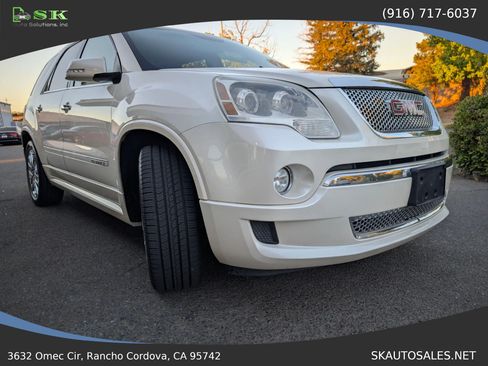 Used 2012 GMC Acadia Denali AWD/4WD image 5