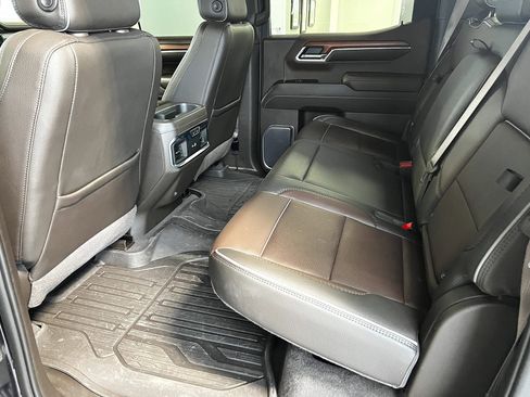 Used 2022 GMC Sierra 1500 Denali w/ Technology Package image 24