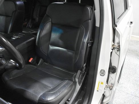 Used 2015 Chevrolet Tahoe LTZ image 13