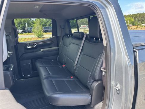 Used 2025 Chevrolet Silverado 1500 LT Trail Boss w/ Convenience Package II AWD/4WD image 36