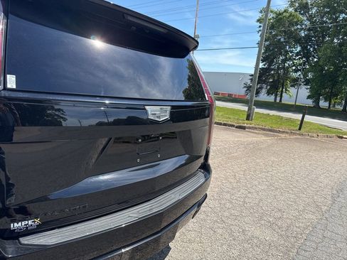 Used 2024 Cadillac Escalade Sport w/ LPO, ONYX Package AWD/4WD image 34