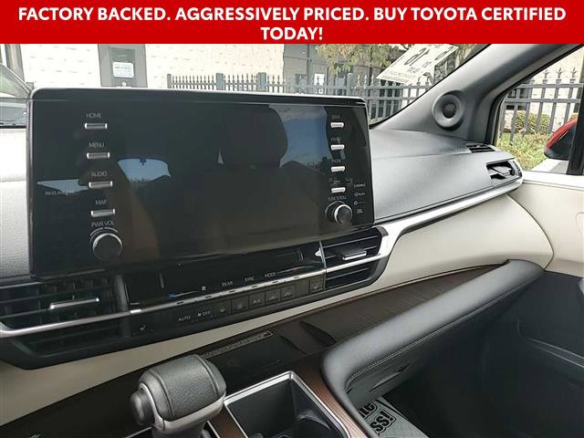 Used 2021 Toyota Sienna XLE w/ XLE Plus Package AWD/4WD image 9