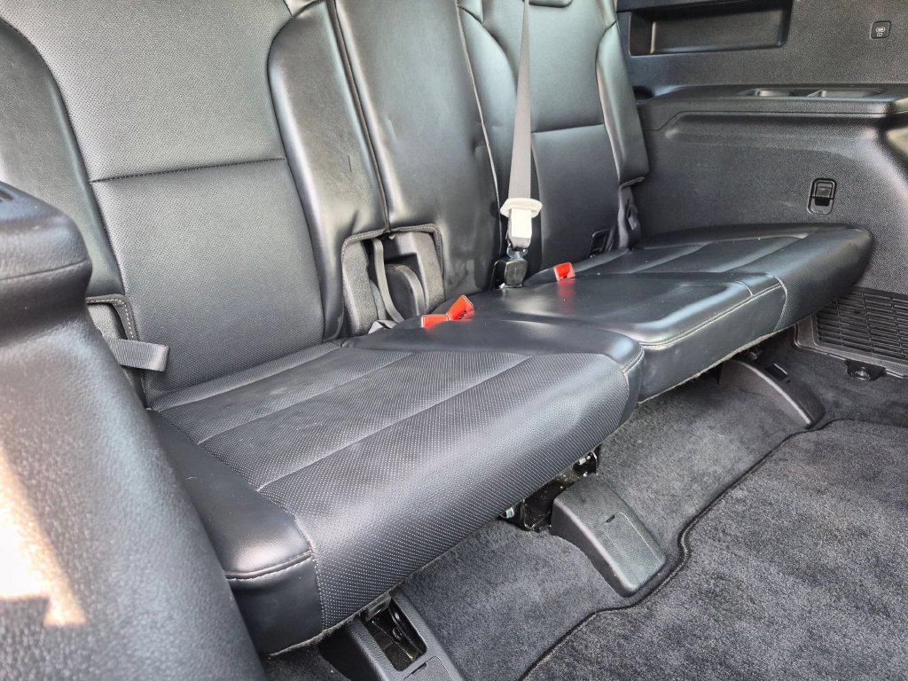 Used 2025 Kia Telluride S FWD image 31