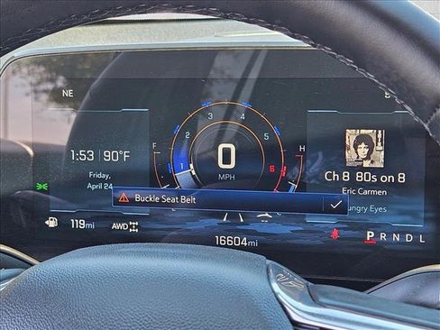 Used 2026 Chevrolet Equinox LT AWD/4WD image 13