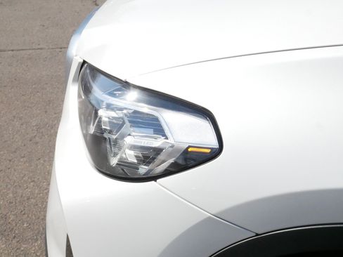 Used 2023 BMW X3 xDrive30i w/ Premium Package image 16