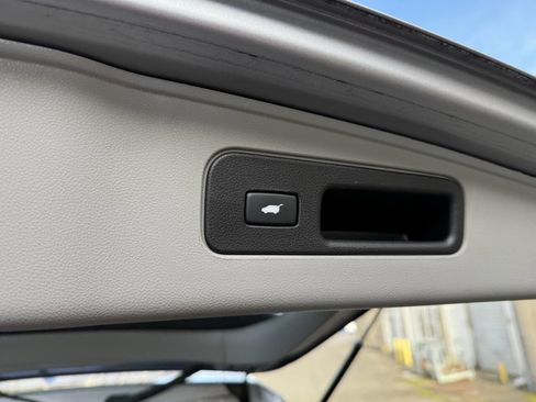 Used 2016 Honda Odyssey EX-L image 70