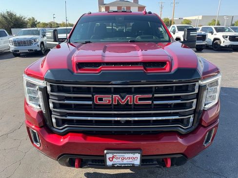 Used 2022 GMC Sierra 2500 AT4 w/ AT4 Premium Plus Package AWD/4WD image 9