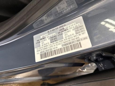 Used 2024 MAZDA CX-5 Carbon Edition image 18