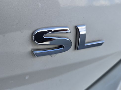 Used 2019 Nissan Rogue SL image 8