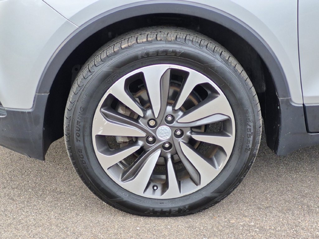 Used 2018 Buick Encore Preferred AWD/4WD image 10