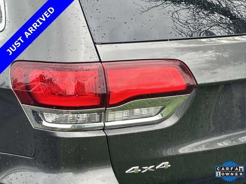 Used 2021 Jeep Grand Cherokee Laredo X AWD/4WD image 8