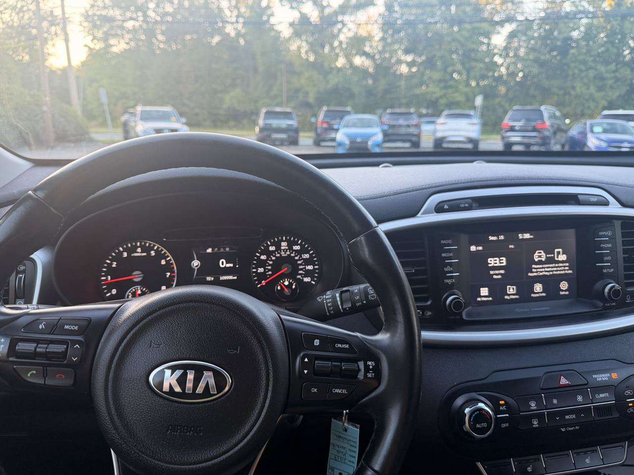 Used 2017 Kia Sorento AWD w/ LX Convenience Package image 27