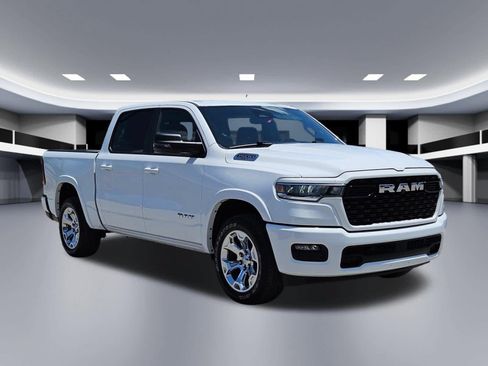 Used 2025 RAM 1500 Big Horn AWD/4WD image 8