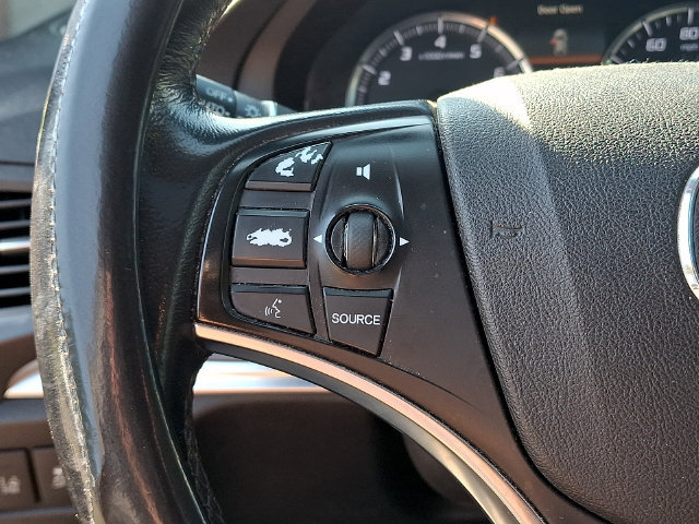 Used 2016 Acura MDX w/ Technology Package AWD/4WD image 22
