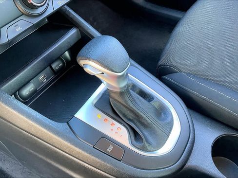 Used 2023 Kia Forte LXS image 16