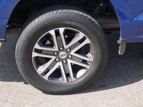 Used 2022 Ford F150 XL w/ STX Appearance Package AWD/4WD image 12