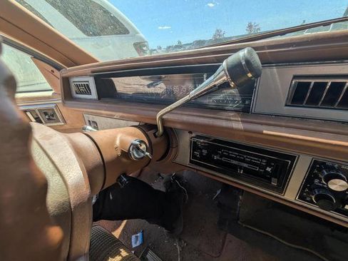 Used 1988 Buick Le Sabre Custom FWD image 35