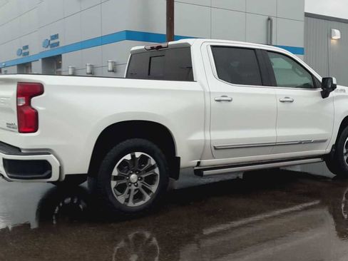 Certified 2023 Chevrolet Silverado 1500 High Country w/ Z71 Off-Road Package image 2