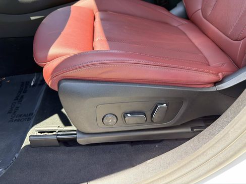 Used 2024 BMW X3 sDrive30i w/ M Sport Package RWD image 16