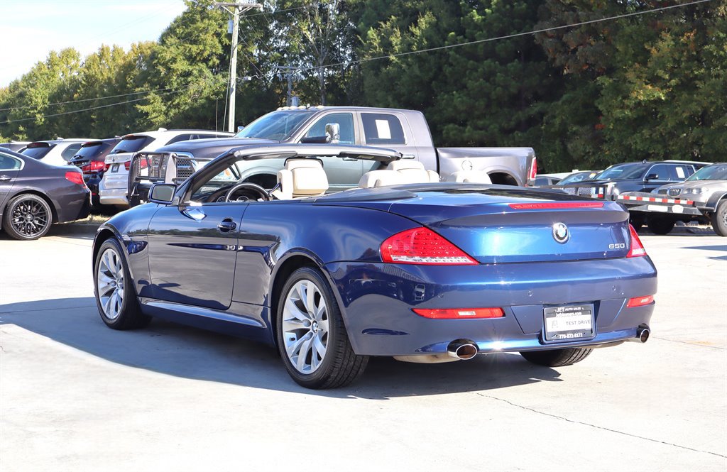 Used 2010 BMW 650i Convertible RWD image 8