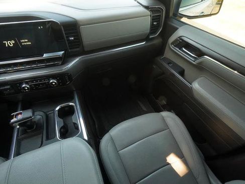 Used 2023 GMC Sierra 1500 SLT w/ SLT Premium Package image 18