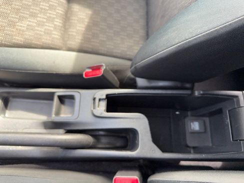 Used 2015 Honda Fit LX image 38