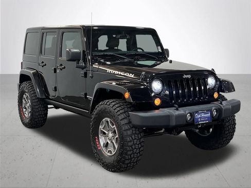 Used 2018 Jeep Wrangler Unlimited Rubicon w/ Cold Weather Group AWD/4WD image 8