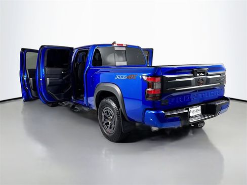 Used 2025 Nissan Frontier PRO-4X w/ Pro Convenience Package image 26