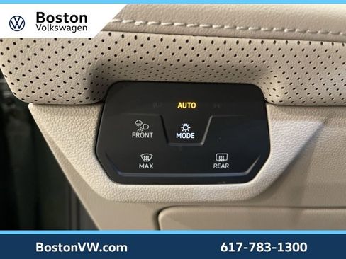 New 2026 Volkswagen Atlas SE image 22