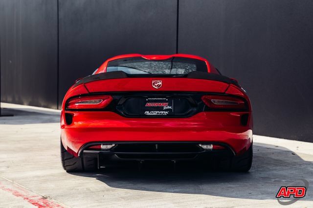 Used 2013 SRT Viper GTS w/ GTS Laguna Interior Pkg RWD image 17