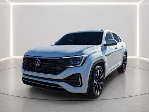 New 2026 Volkswagen Atlas Cross Sport SEL Premium R-Line AWD/4WD image 4