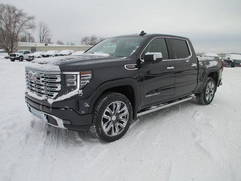 New 2026 GMC Sierra 1500 Denali image 9