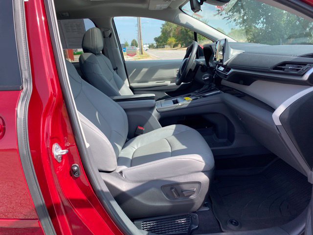 Certified 2024 Toyota Sienna Limited AWD/4WD image 19