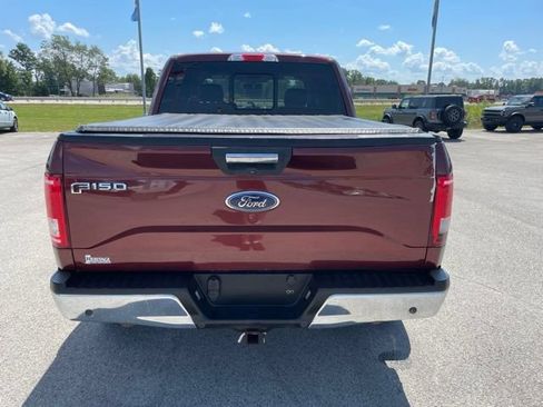 Used 2015 Ford F150 XLT w/ Equipment Group 302A Luxury AWD/4WD image 12