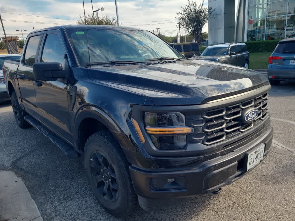 Used 2024 Ford F150 STX w/ Equipment Group 201A FX4 AWD/4WD image 4