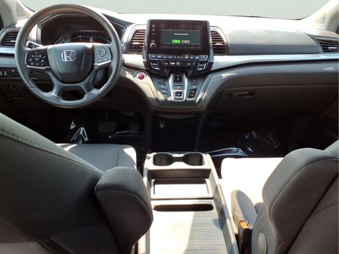 Used 2020 Honda Odyssey EX image 13