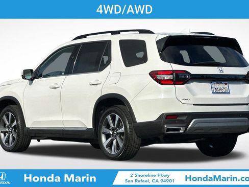 Certified 2024 Honda Pilot Elite image 8